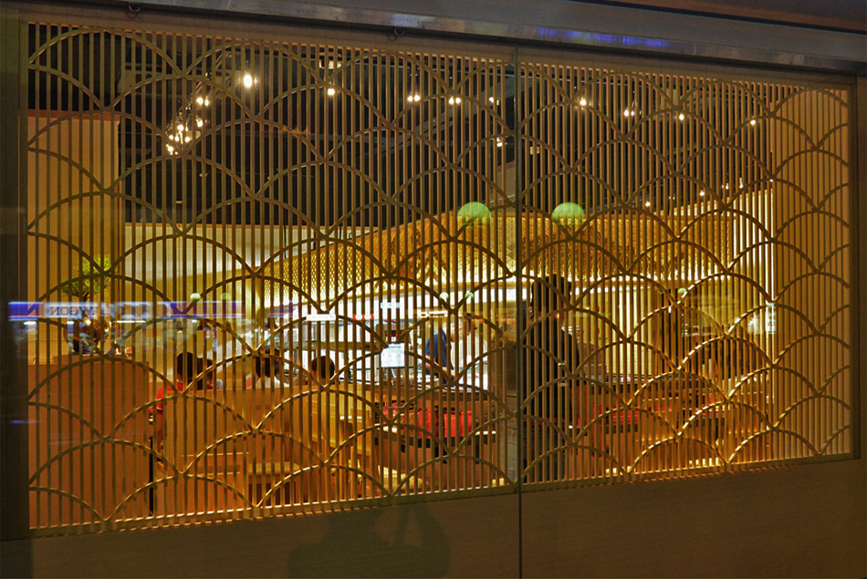 廻転とやま鮨 富山駅前店 青海波 大柄 組子細工